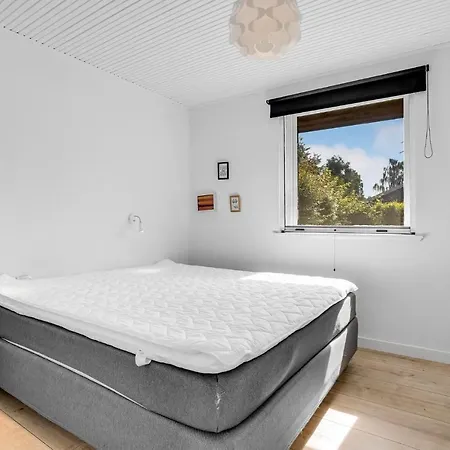 Holiday home Amazing In Hyllinge With 2 Bedrooms And Wifi