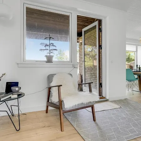 Amazing In Hyllinge With 2 Bedrooms And Wifi *